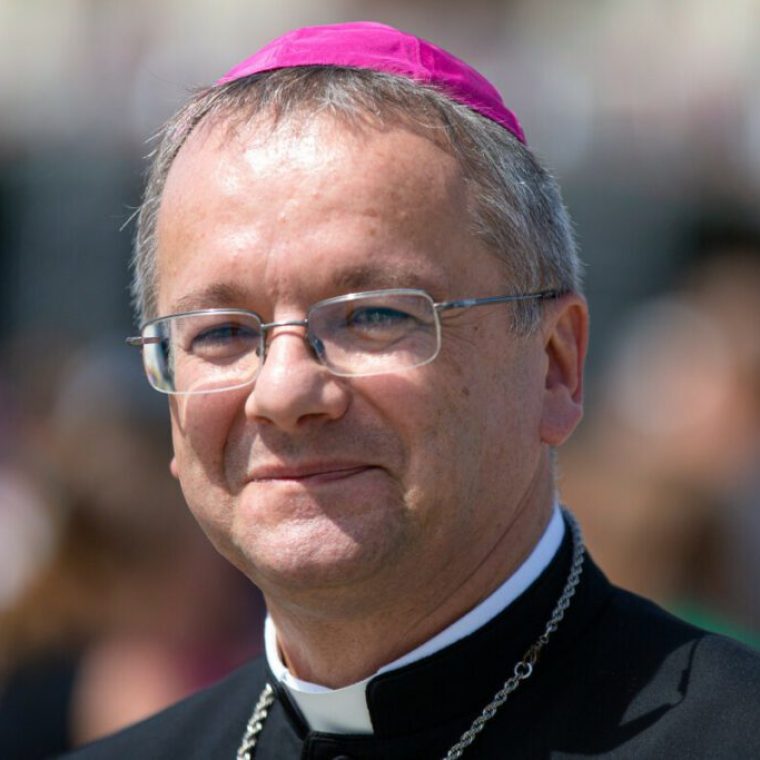 Fot. Karol Porwich, Czestochowa, 12.03.2018. Wejscie 36 Pieszej Pielgrzymki Diecezji Zielonogorsko-Gorzowskiej na Jasna Gore. N/z bp Tadeusz Litynski.