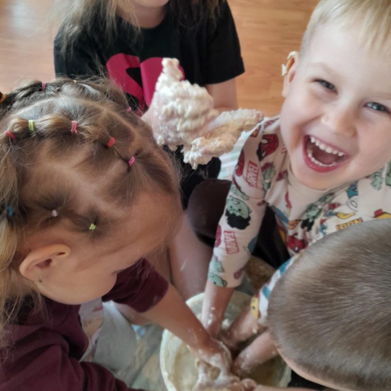 331ea6a8-1a35-4fd0-9dec-ec1af9415100