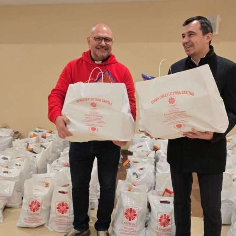 Caritas-paczki-1-1200x675