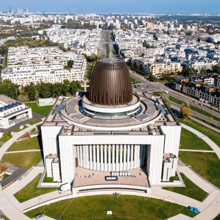 ee91b5e9-aaad-400c-8db1-ed80c1bf16d1_f1400x900