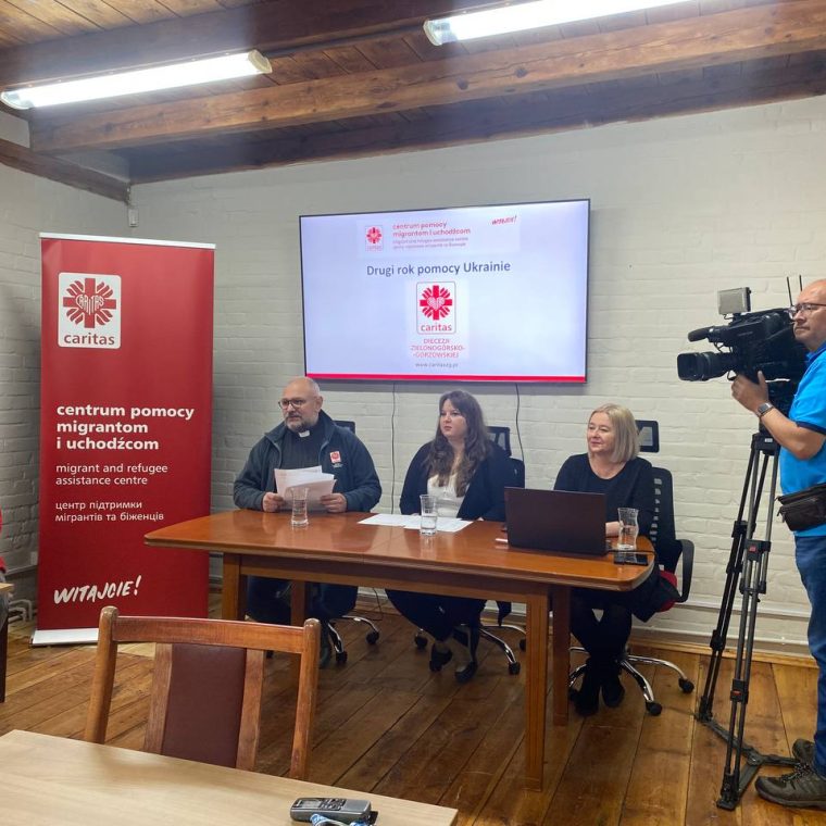 photo_5386658123793682954_y