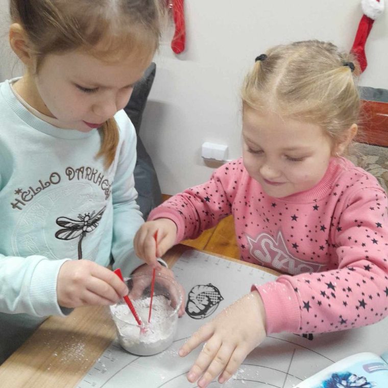 photo_5828015152178511724_y