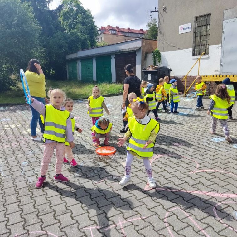 photo_5953990271001804416_y