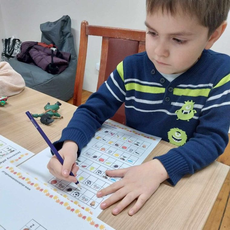 photo_5958362998680698512_y