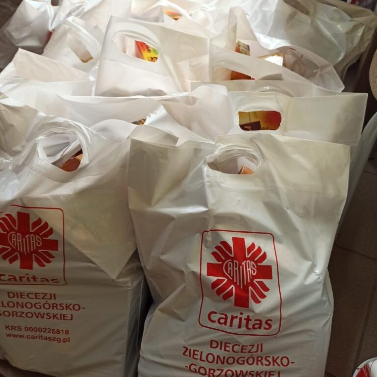 senior-wielkanoc1-scaled-1-768x1028